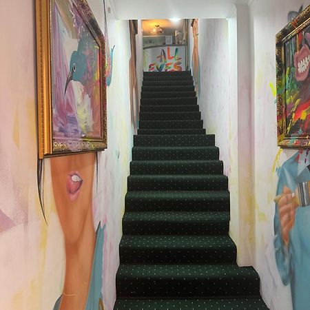All Eyes Hostel Kamianets-Podilsky Extérieur photo
