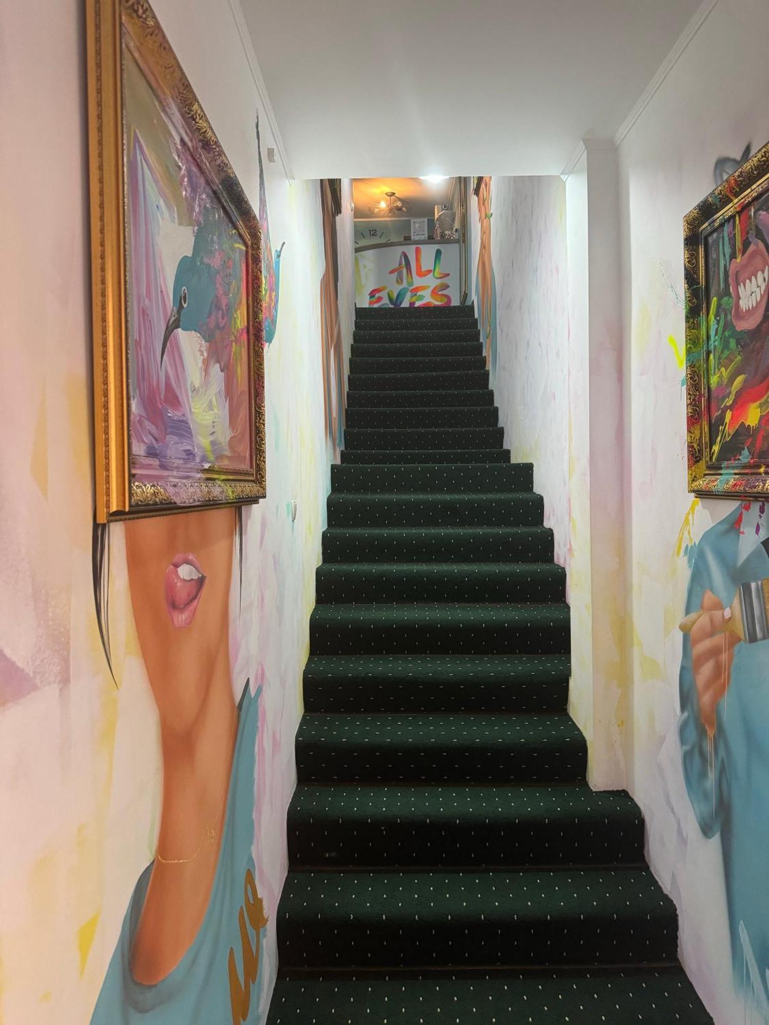 All Eyes Hostel Kamianets-Podilsky Extérieur photo